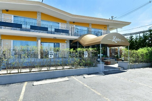 The Freeport Inn and Marina image 6